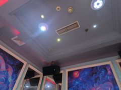 -自由港KTV(王子公主金平店)