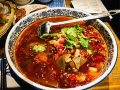 重庆毛血旺-胡桃里音乐酒馆(环亚凯瑟琳广场店)