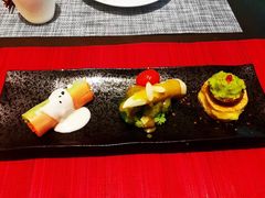 -乐领拈花溪·林涧食韵