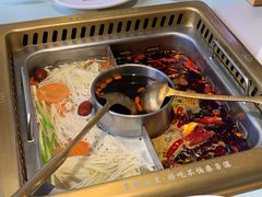 -雾都渣渣火锅(南城智汇城店)