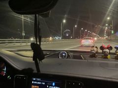 -三里屯土灶炖公鸡地锅鸡(江东店)