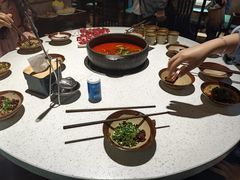 -贵府酸汤牛肉火锅·贵州老字号(飞山街店)