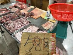 -标记美食新鲜猪杂(兴南大道店)