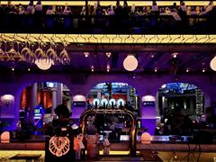 -CLUB VIVA(购物公园店)