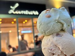 开心果烤榛子碎冰淇淋-Luneurs(幸福里店)
