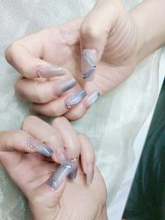 -小黑瓶美甲美睫