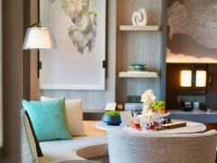 -深圳星河丽思卡尔顿酒店