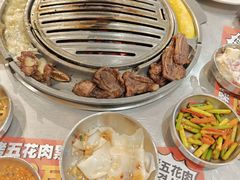 -GOGIYA·咕叽吖韩国传统烤肉店(东方新天地店)