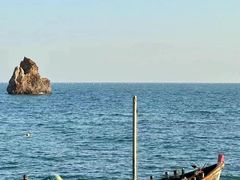 -青岛石老人海水浴场