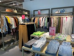 -URBAN REVIVO(北京斯普瑞斯奥特莱斯店)