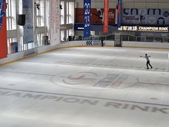 -冠军冰场CHAMPION RINK(中华城店)