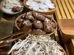 白玉菇-一绪に寿喜烧自助(世茂广场店)