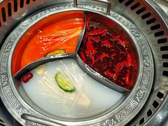 -钢管厂五区小郡肝串串香火锅(人民广场店)