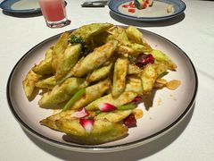 -八府香鸭·啫啫煲(华山路店)