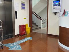 -上海市中医医院(石门路院区)