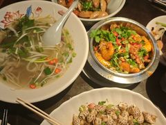 -大头虾越式风味餐厅(光明广场店)