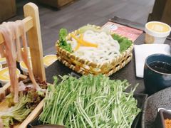 -湊湊火锅·茶憩(打浦桥日月光店)