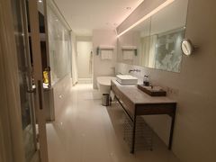 -郑州建业艾美酒店