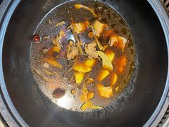 -锅老头海鲜铁锅炖