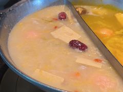-湊湊火锅·茶憩(新中关购物中心店)