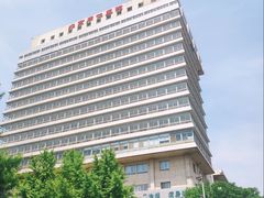 -同仁验光配镜(中心店)