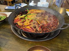 -黄潇洒老火锅(九眼桥宏济巷店)