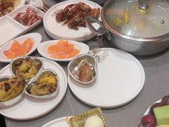 -黑金·寻焰自助百汇·烤肉·火锅(中街店)
