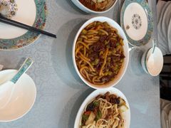 -汗腾格里·风味餐厅(新疆驻京办店)
