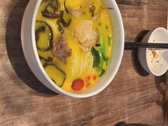 -云海肴云南菜(浦江欢乐颂店)