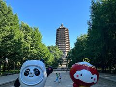 -玲珑塔公园
