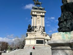 -阿方索十二世纪念碑