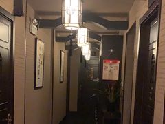 -升艾堂·经络·艾灸·气血(成山路店)