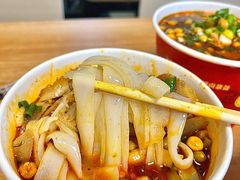 -江三王记牛杂馆(总店)