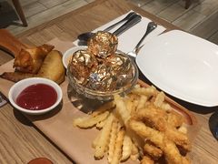 -必胜客(新中纬店)