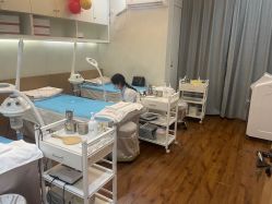 -成都苗方清颜专业祛痘