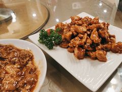 -金牌餐厅·天津菜·八珍豆腐·老爆三(瓷房子店)