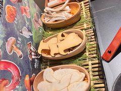 -季季山•云南野生菌火锅(上海首店)