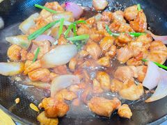 -南城香·饭香串香馄饨香(青年路店)