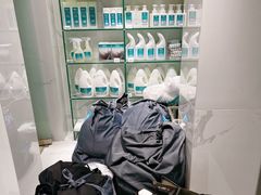-福奈特洗衣洗鞋(海阳路店)