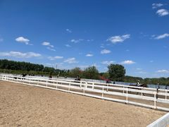 -月河湾马术俱乐部(朝阳店)