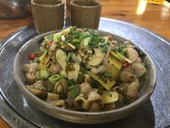 -味老大土碗菜(中山三路店)