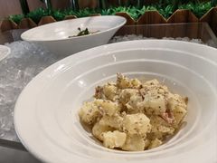 -月色西餐厅·海鲜刺身·烧烤(科学城保利郡雅酒店)