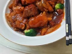 -东豪园林海鲜酒家(南港路辅路店)