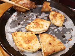 脆片烤馍-老东镇啤酒屋海鲜加工·蒸汽海鲜·海鲜烧烤(台东店)