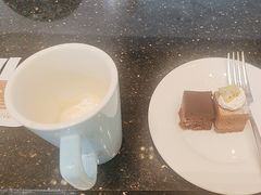 -上海齐鲁万怡大酒店·辣椒屋咖啡厅