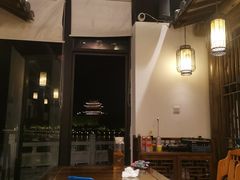 -聚汇三少·龙虾·中餐厅(莫邪路新天地店)
