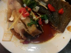 -东方红海鲜百汇(国际大厦店)