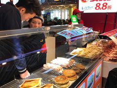 -成都风味小吃(成都东站店)