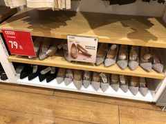 -优衣库(广州番禺万达广场店)