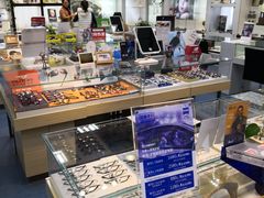 -亨达利眼镜(旗舰店)